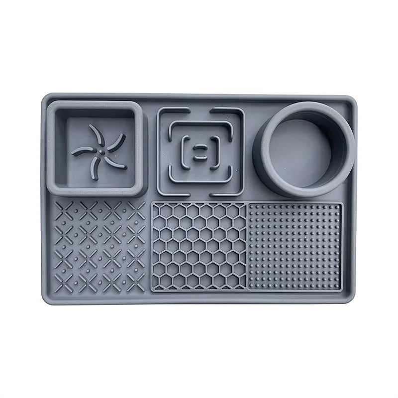 Dog Licking Pad Slow Feeding Bowl  Suction Cup Lick Mat