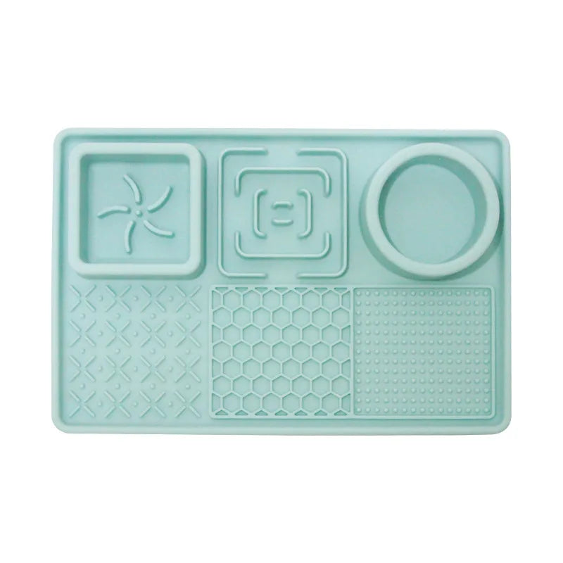 Dog Licking Pad Slow Feeding Bowl  Suction Cup Lick Mat
