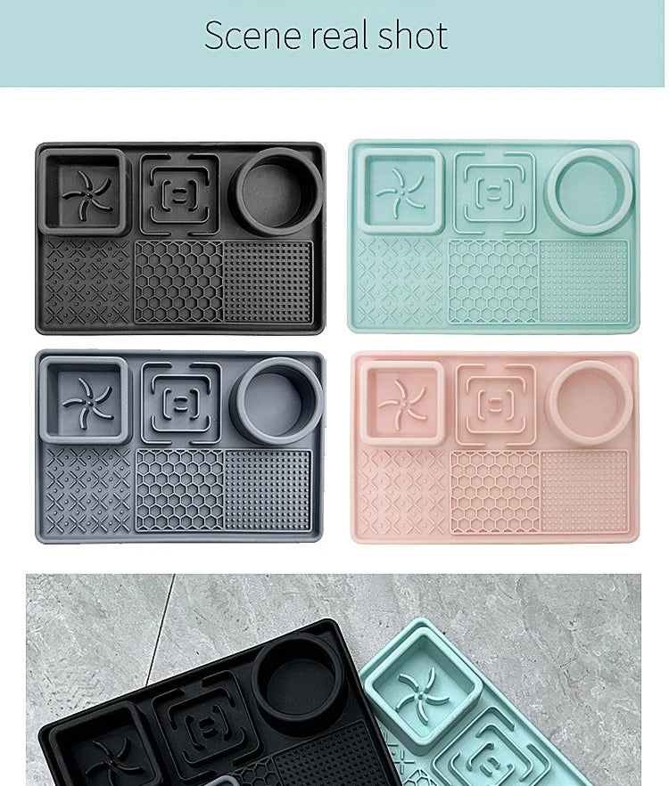 Dog Licking Pad Slow Feeding Bowl  Suction Cup Lick Mat